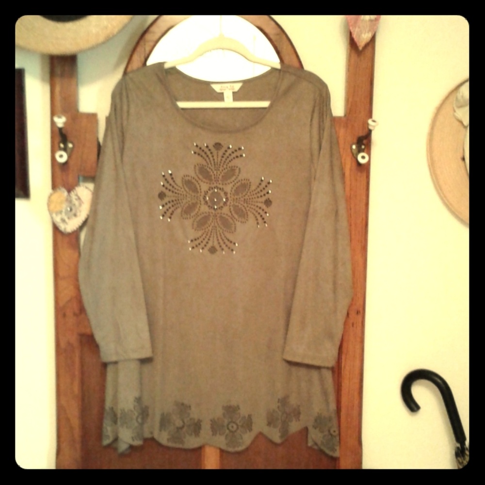 Beautiful faux suede tunic